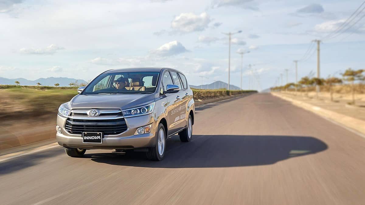 Quy trình cho thuê xe Toyota Innovarõ ràng