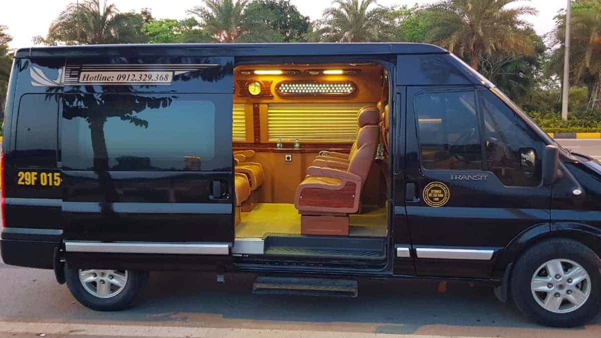 Thuê xe Limousine 9 chỗ Hà Nội được nhiều khách hàng lựa chọn