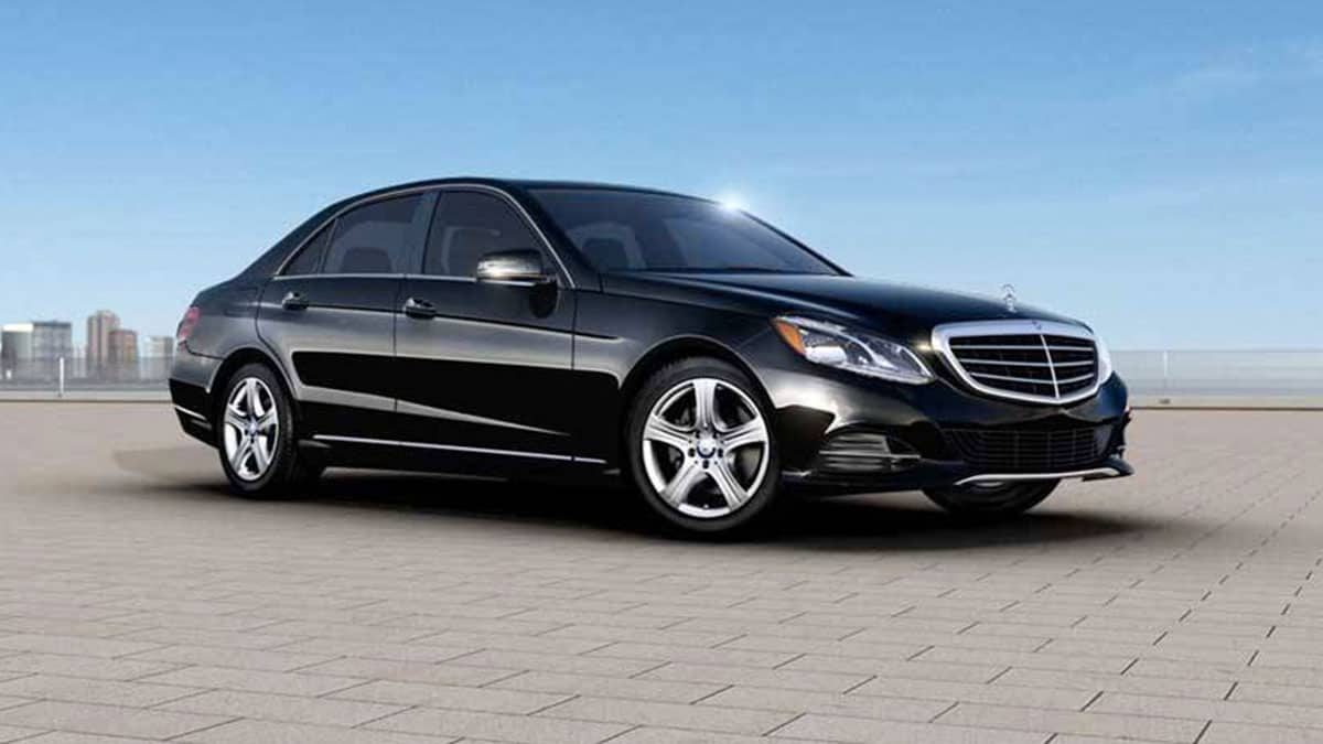 Tổng quan về xe 4 chỗ Mercedes E250