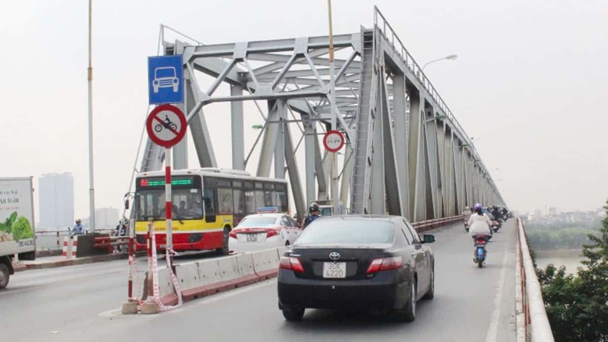 Thuê xe đi Ecopark từ trung tâm Hà Nội