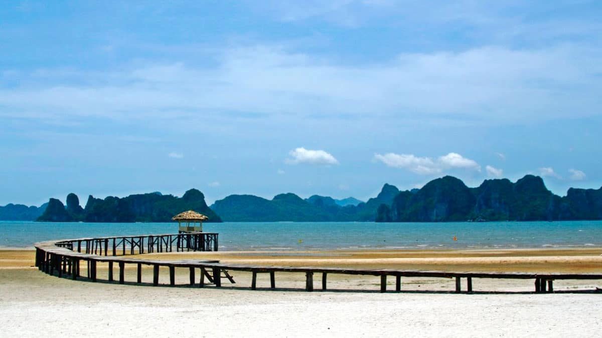 Cảnh đẹp ở Bãi Dài