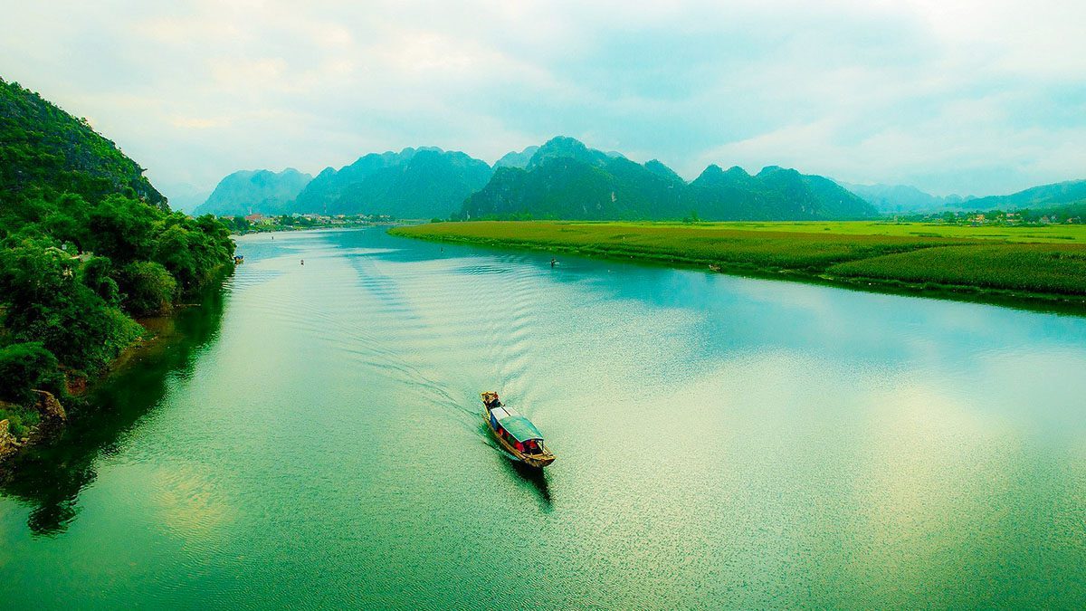 Núi Hồng Lĩnh với hình ảnh hữu tình