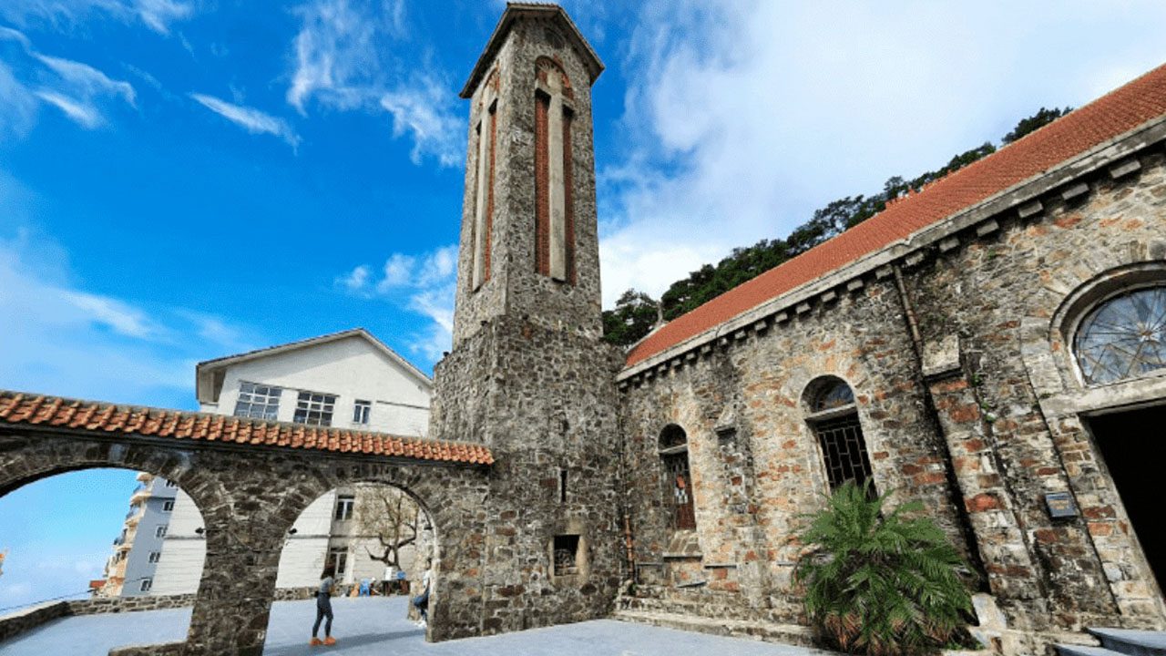 Nhà thờ đá Tam Đảo