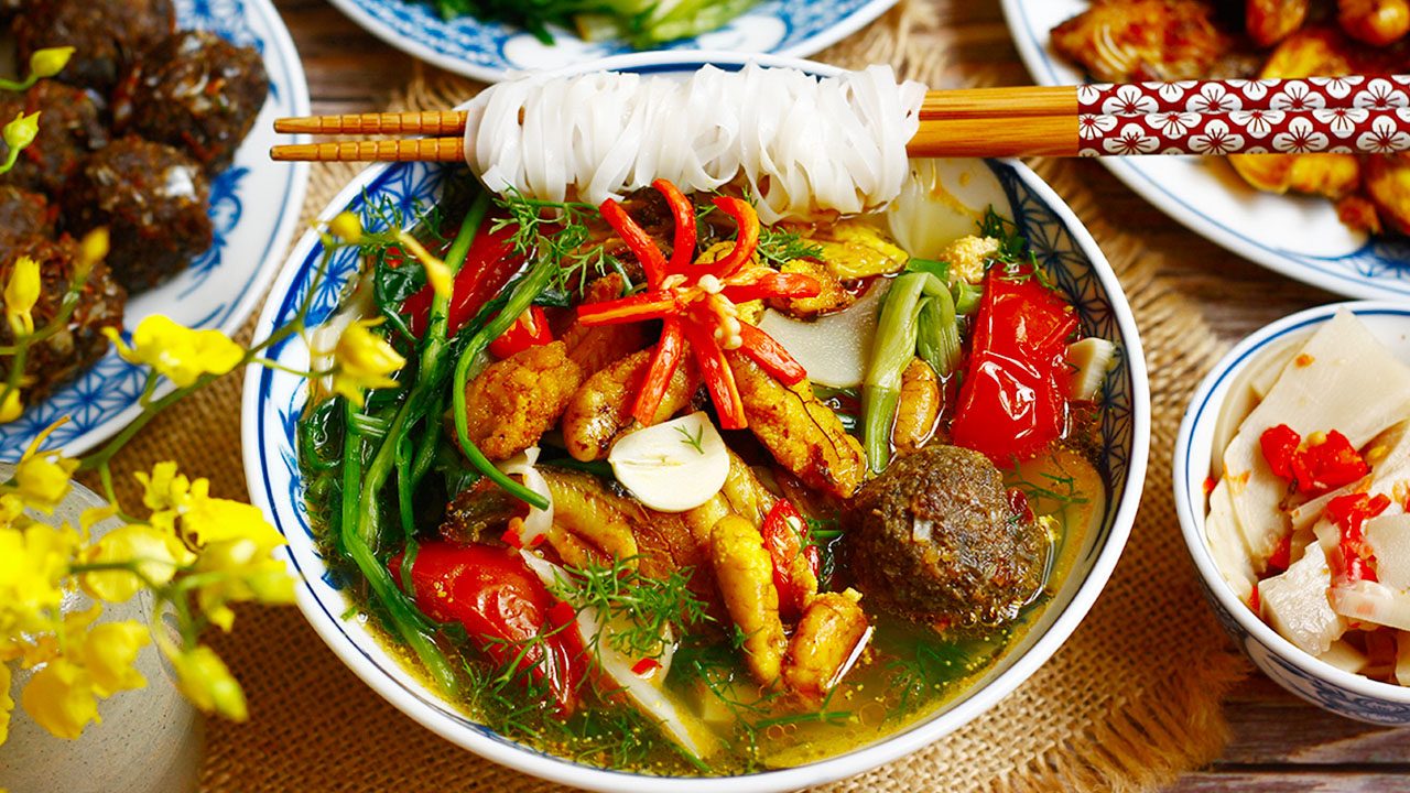 Canh cá Quỳnh Côi