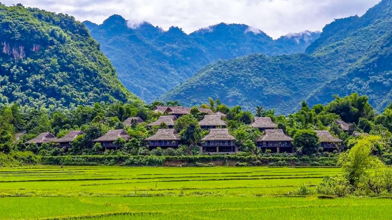 Bản Lác Mai Châu yên bình và hiếu khách