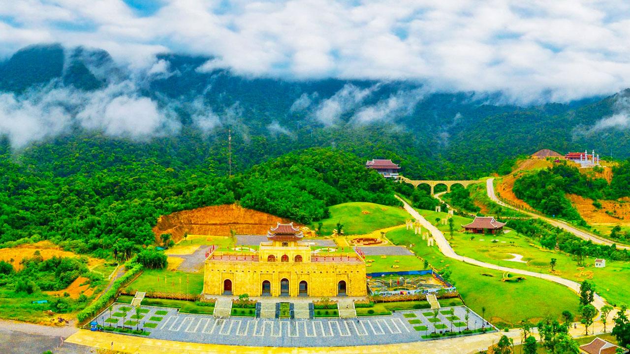 Khu Du Lịch Yên Tử