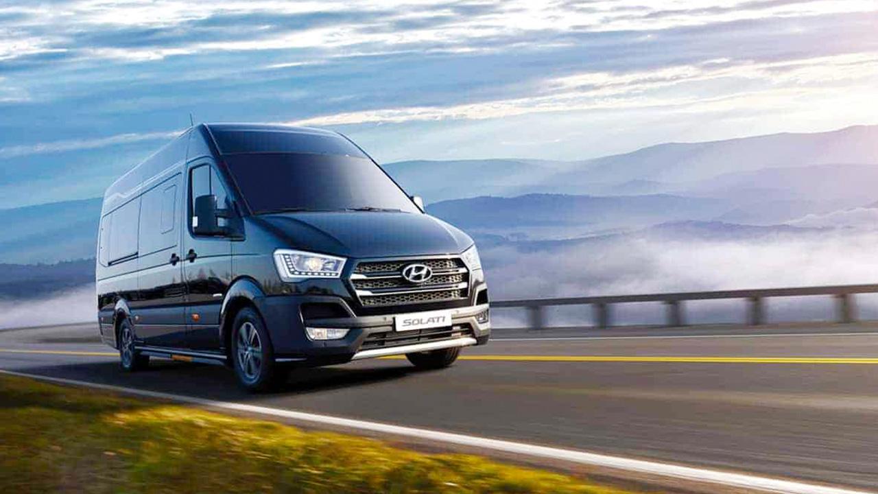 Thuê xe 16 chỗ đi Lào Cai