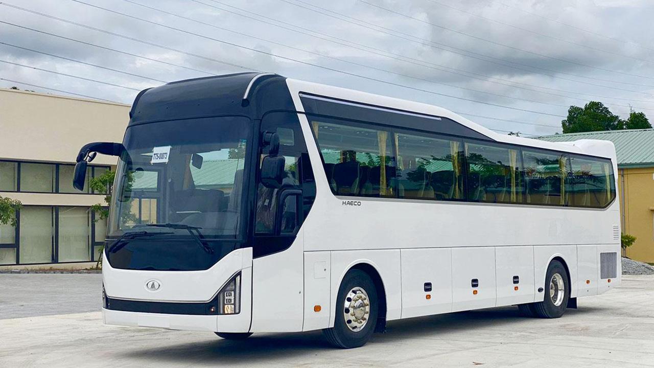 Thuê xe 35-45 chỗ đi Lào Cai