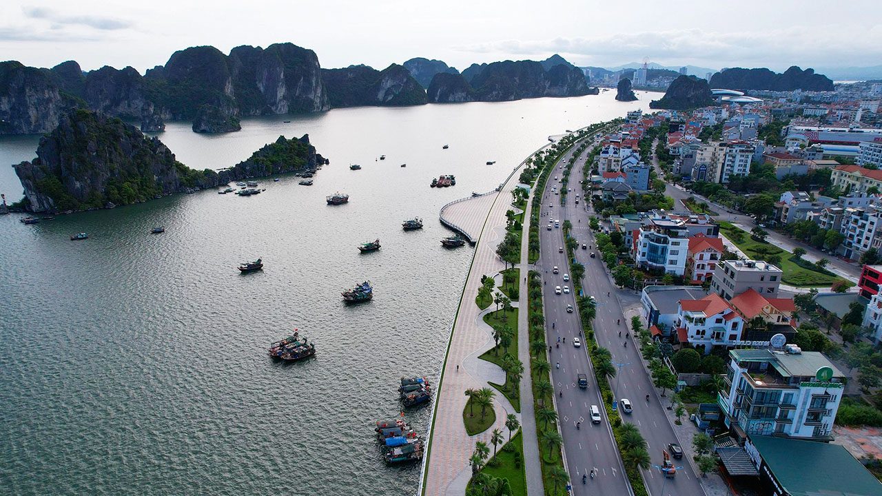 Giá thuê xe Limousine Hà Nội Hạ Long