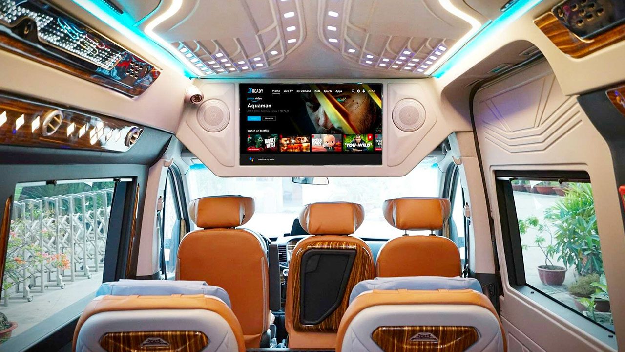 Nội thất xe Limousine đi Cửa Lò