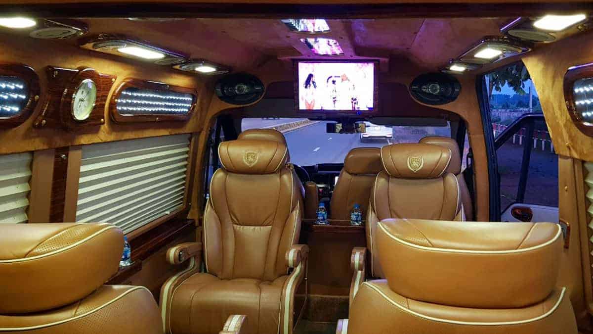 Limousine có nội thất êm ái