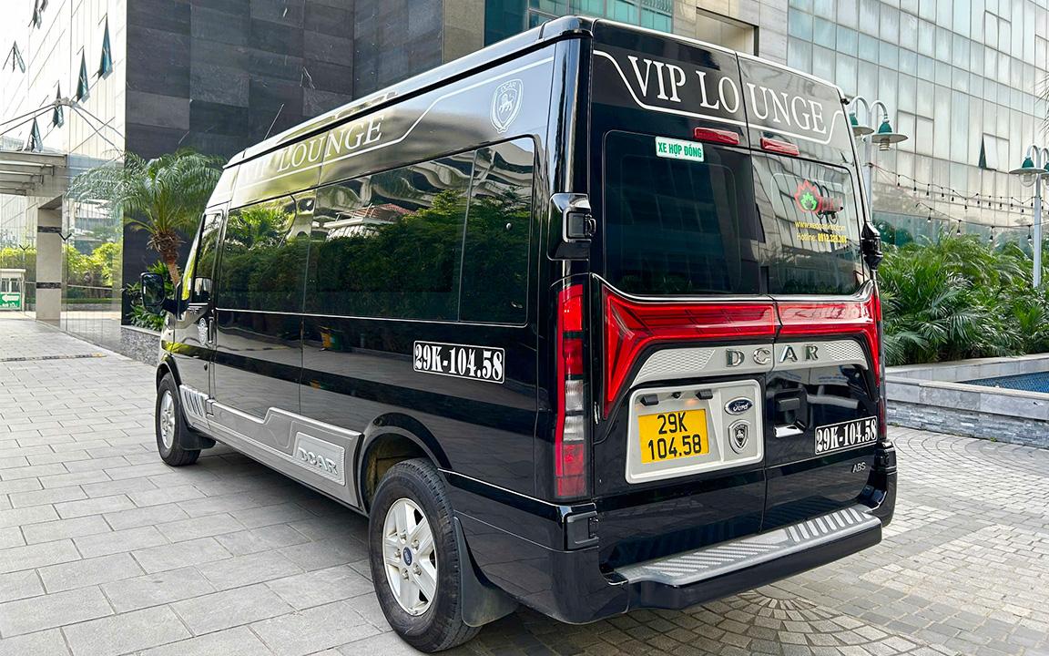 Tìm kiếm thông tin về xe limousine qua mạng