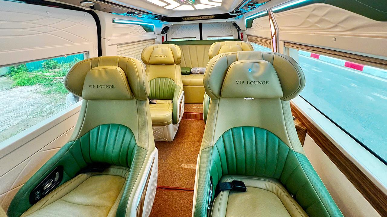 Các yếu tố ảnh hưởng đến giá thuê xe limousine