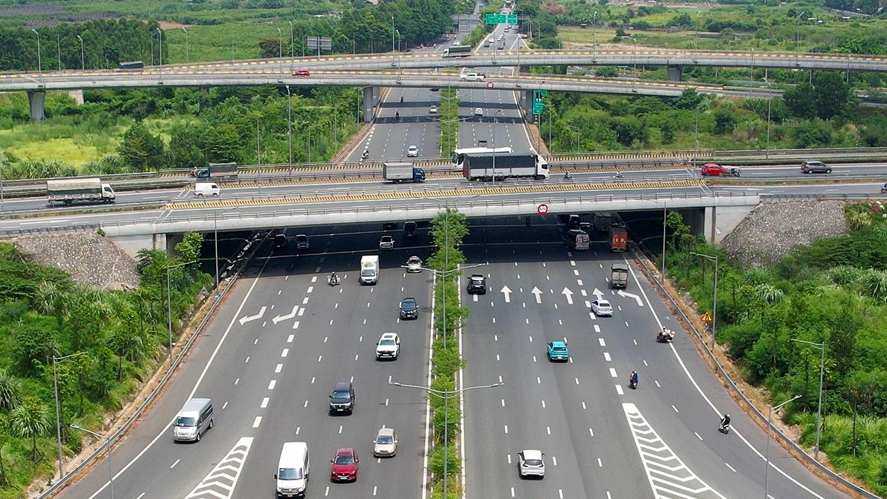 Hạ tầng giao thông chung ở Việt Nam