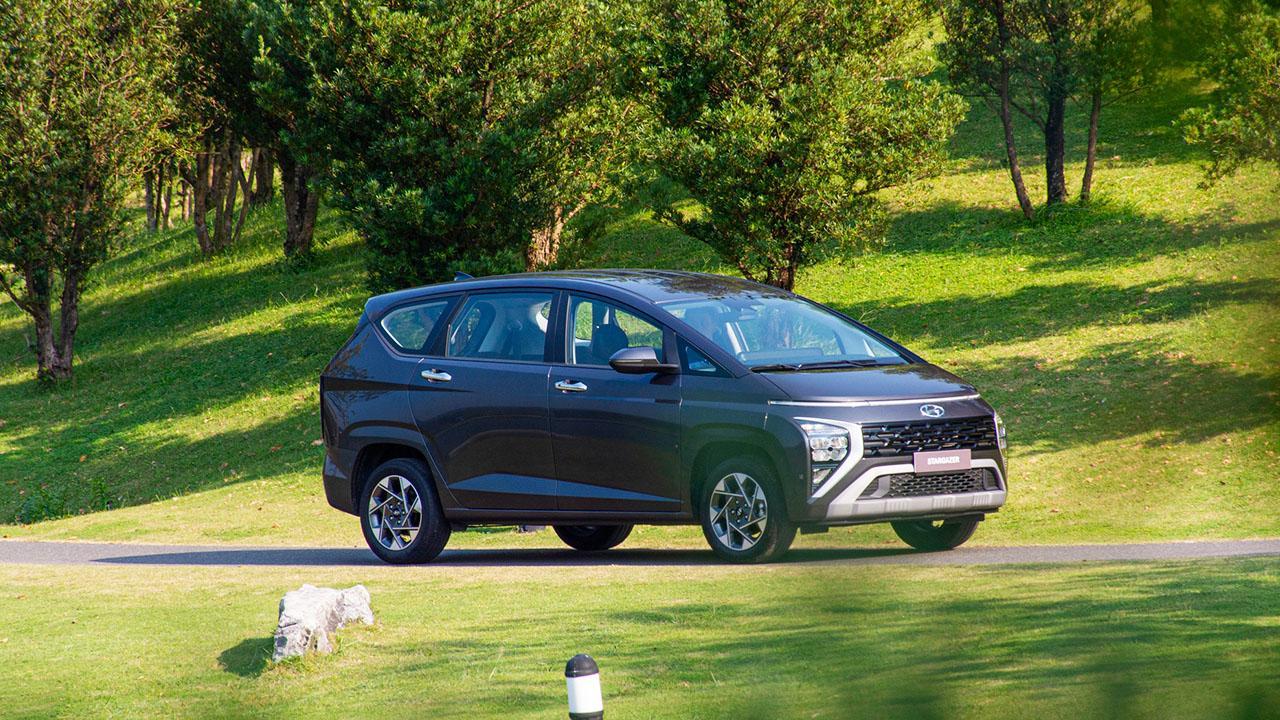 Ô tô riêng thường có thời gian di chuyển đến Thiên Cầm nhanh hơn