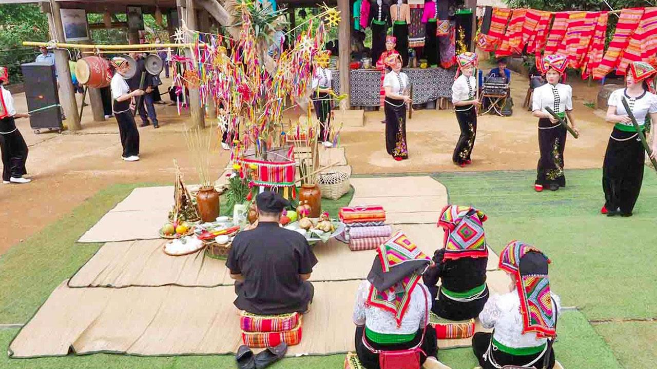 Lễ hội tại Mộc Châu