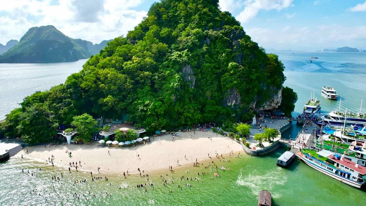 Ngày 2: Bảo Tàng Quảng Ninh – Đảo Ti Tốp – Hà Nội